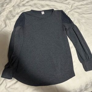 Women’s sweater with lace